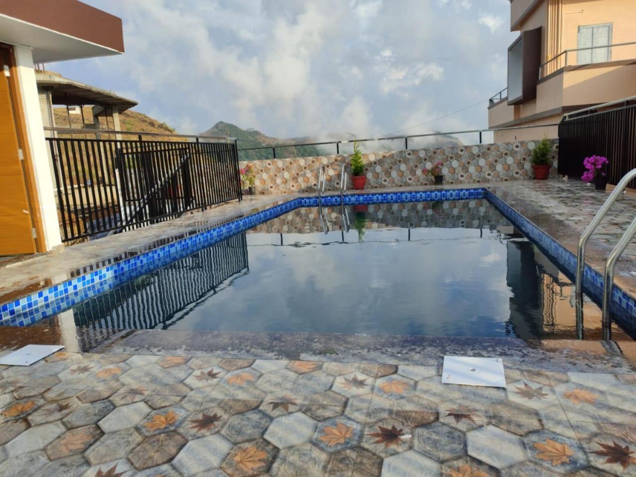 Himasailam Pool Resort Vagamon Luaran gambar